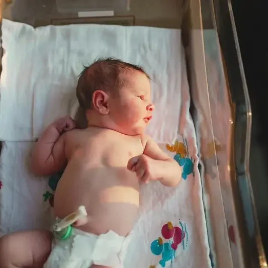 Newborn baby's tiny feet